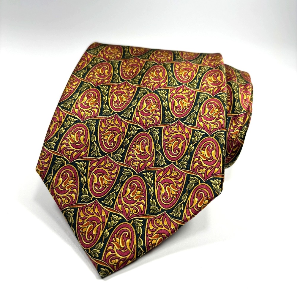 Aquascutum of London Mens Luxury Tie Red Gold Black Ornate Foulard 100% Silk USA